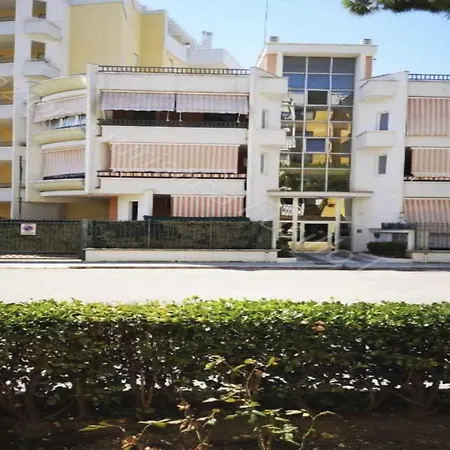 Lorusso By Interhome